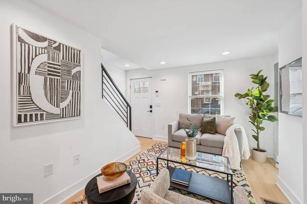 510 E WILDEY ST, Philadelphia, PA 19125