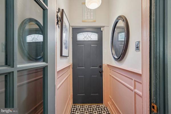 1612 S ORKNEY ST, Philadelphia, PA 19148