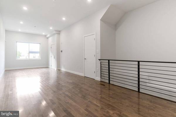 1947 N 7TH ST, Philadelphia, PA 19122