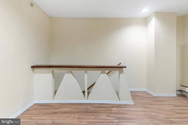 1343 E HEWSON ST #1, Philadelphia, PA 19125