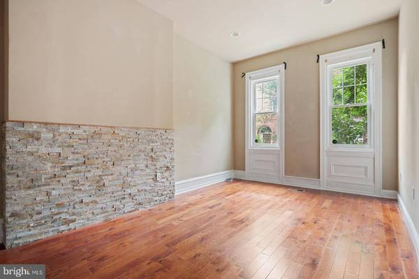 1440 S 13TH ST, Philadelphia, PA 19147