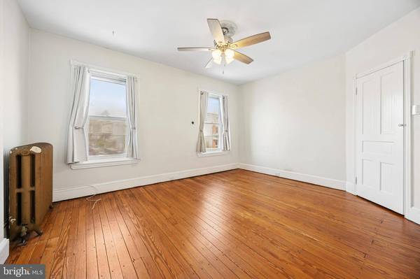 437 ROXBOROUGH AVE, Philadelphia, PA 19128