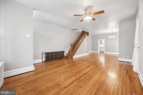 437 ROXBOROUGH AVE, Philadelphia, PA 19128