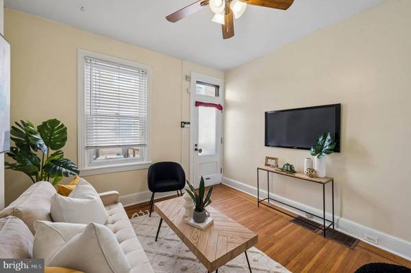 1745 SEPVIVA ST, Philadelphia, PA 19125