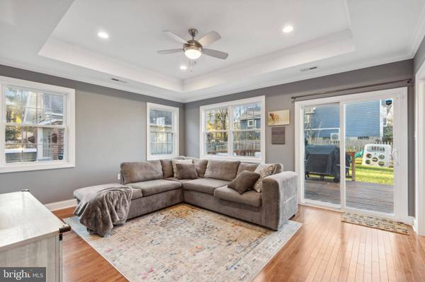 1735 RIDGEWAY AVE, Willow Grove, PA 19090
