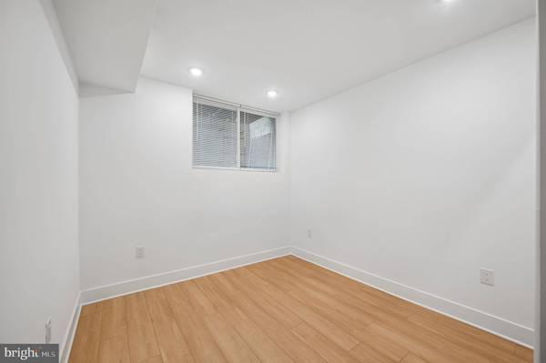 612 N 39TH ST, Philadelphia, PA 19104