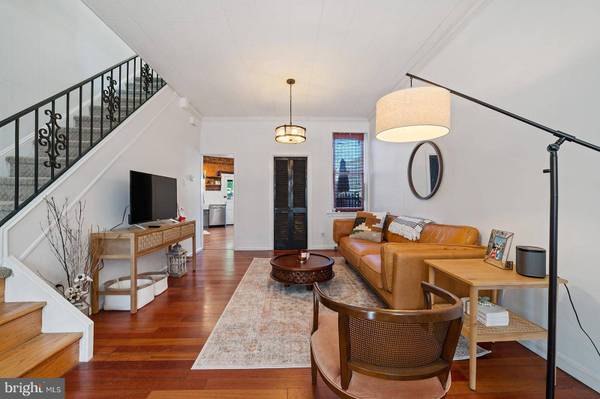 1517 E SUSQUEHANNA AVE, Philadelphia, PA 19125