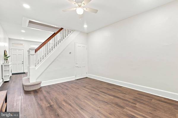 131 DAWSON ST, Philadelphia, PA 19127