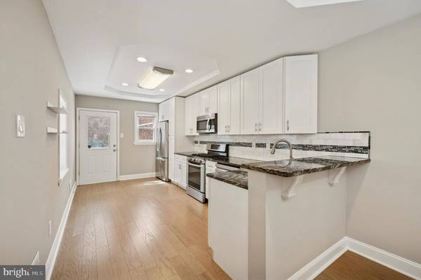 2354 DUNCAN ST, Philadelphia, PA 19124