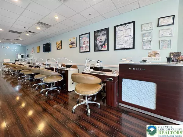 6379 Hamilton BLVD, Allentown City, PA 18106