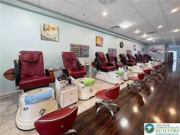 6379 Hamilton BLVD, Allentown City, PA 18106