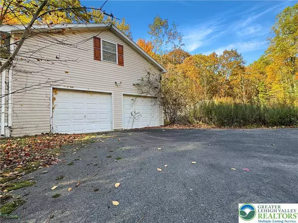 228 Victory LN, Jackson Twp, PA 18360