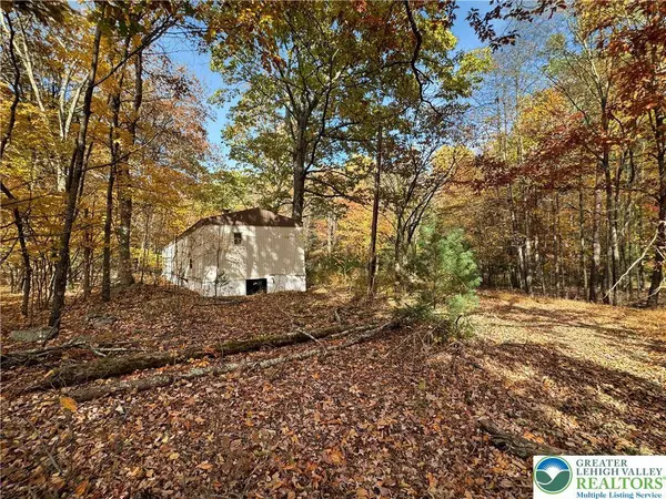 228 Victory LN, Jackson Twp, PA 18360