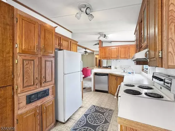 1 Rainbow Terrace, White Twp., NJ 07823