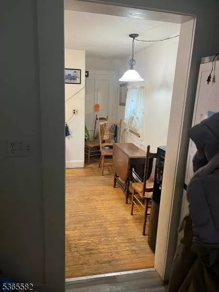 15 Fisk St, Belvidere Twp., NJ 07823