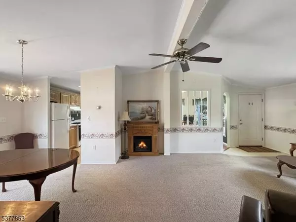 3 Stonehill Lane, White Twp., NJ 07823