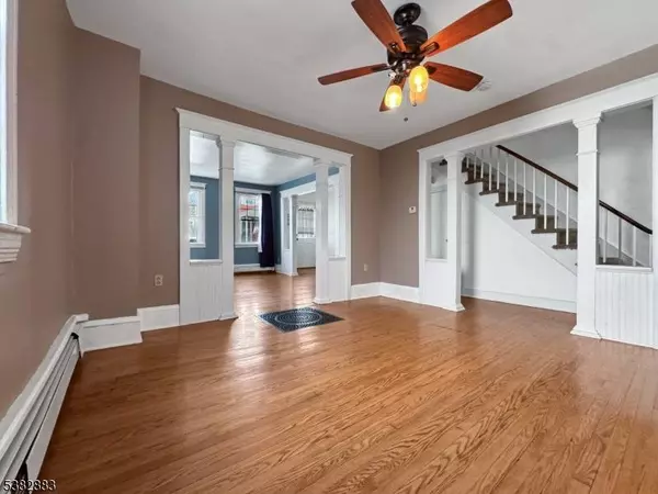 178 Chambers St, Phillipsburg Town, NJ 08865