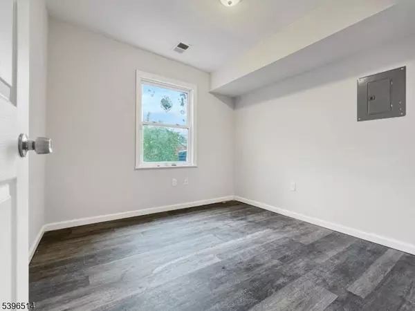 511 S Main St #2, Phillipsburg Town, NJ 08865