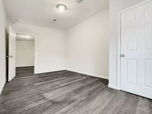 511 S Main St #2, Phillipsburg Town, NJ 08865