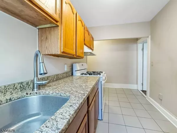 83 Jefferson St #B, Phillipsburg Town, NJ 08865