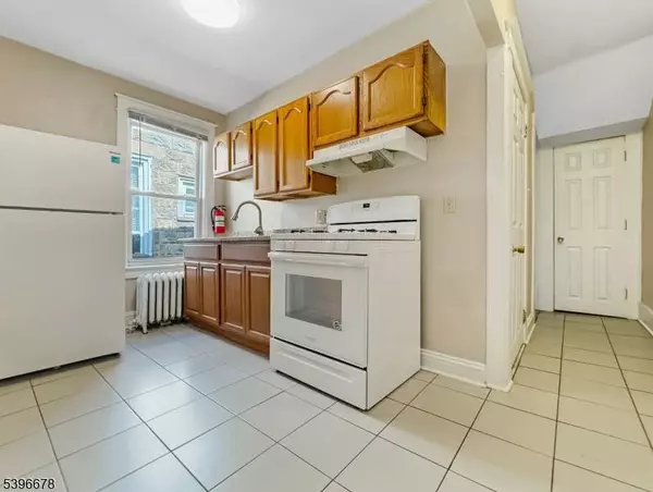 83 Jefferson St #B, Phillipsburg Town, NJ 08865