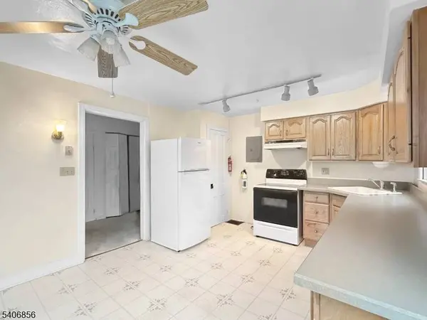 416-B Front Street, Belvidere Twp., NJ 07823