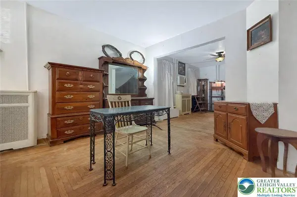 34 13th ST, Easton, PA 18042