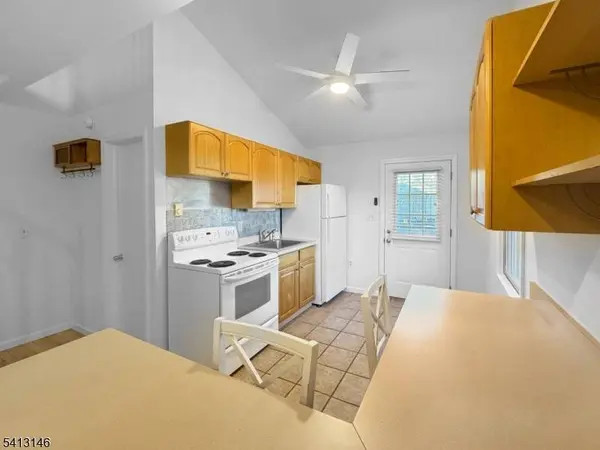 964 State Route 173 - B #B, Bloomsbury Boro, NJ 08804