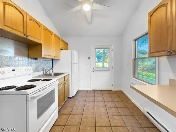 964 State Route 173 - B #B, Bloomsbury Boro, NJ 08804