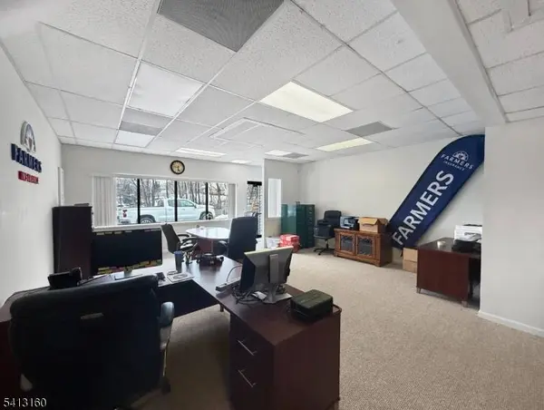 962 State Route 173, Bloomsbury Boro, NJ 08804