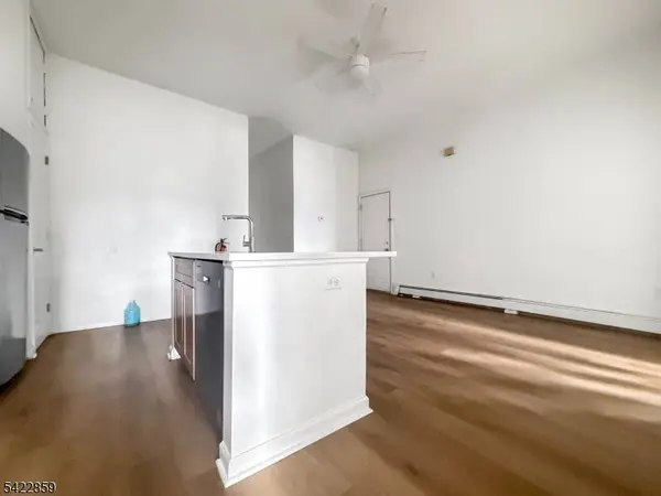 403 S Main Street - Unit 201 #201, Phillipsburg Town, NJ 08865