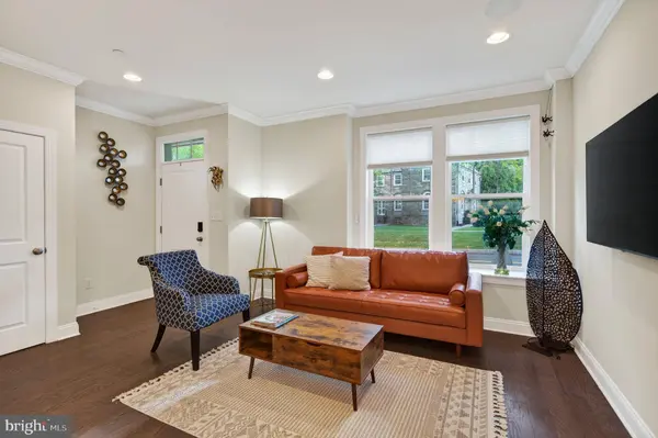 202 CHARLES ELLIS DR, Newtown Square, PA 19073