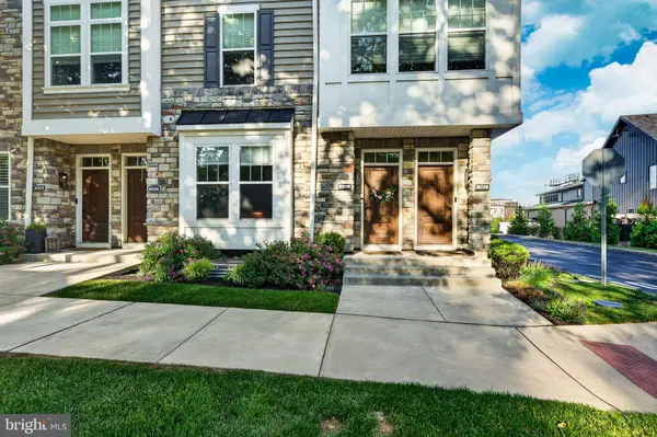 202 CHARLES ELLIS DR, Newtown Square, PA 19073