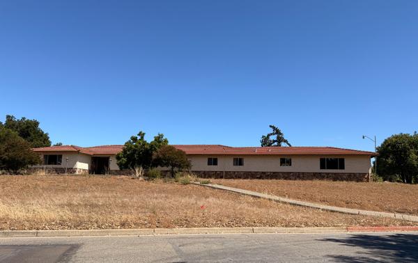 A Saratoga Vineyard, 64 New Homes, and What It Says About Silicon Valley Housing,April Tavares