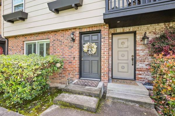 1384 N Loop DR, San Jose, CA 95126