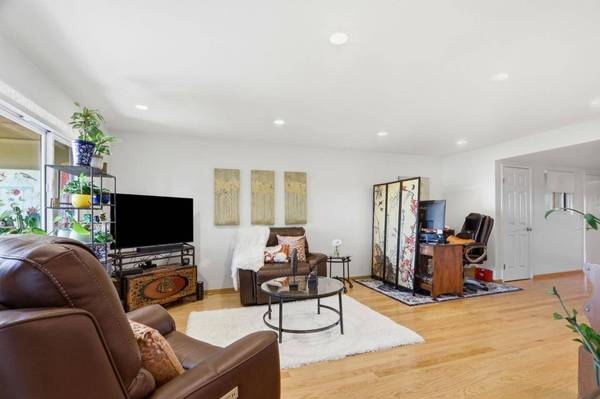 5058 Cribari Vale, San Jose, CA 95135