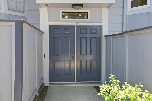 824 Bay ST, Mountain View, CA 94041