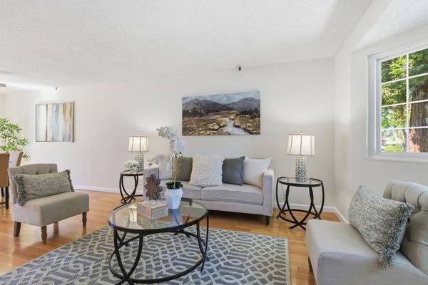 824 Bay ST, Mountain View, CA 94041