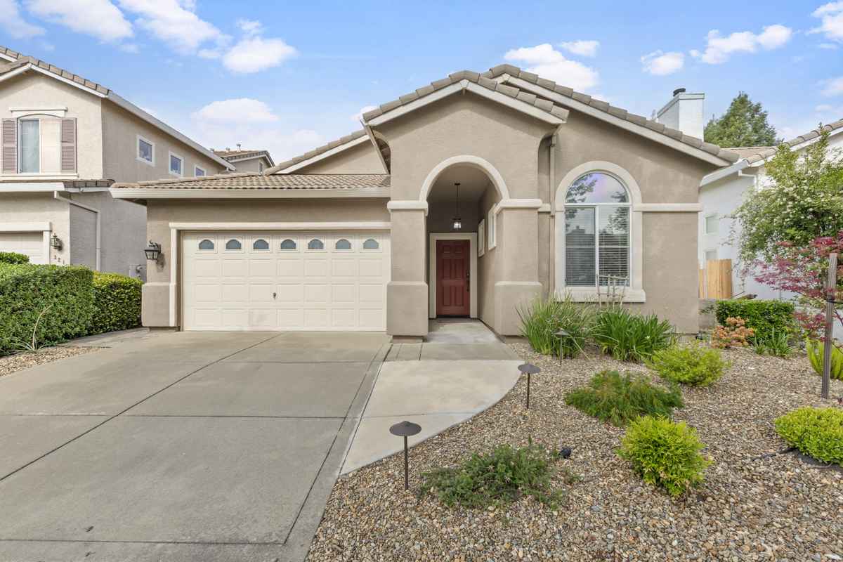 Roseville, CA 95678-6043,329 Wildflower Dr