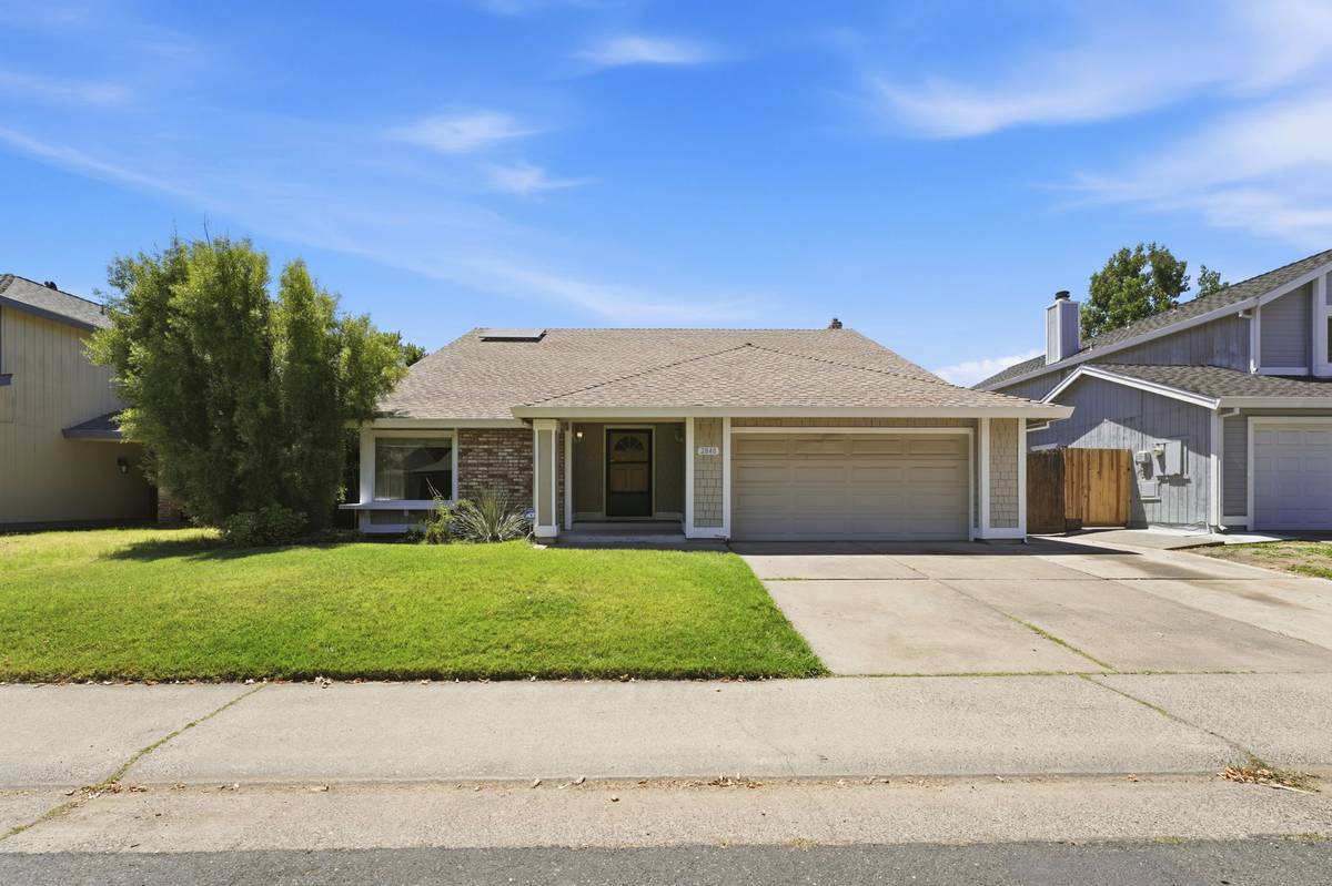 2840 Tiffany West Way, Sacramento, CA 95827-1418
