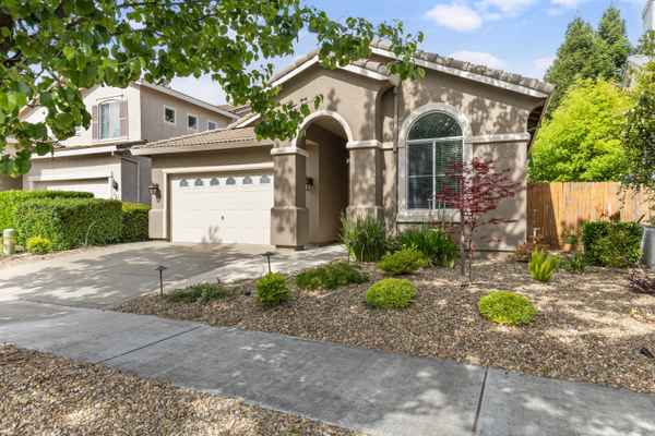 Roseville, CA 95678-6043,329 Wildflower Dr