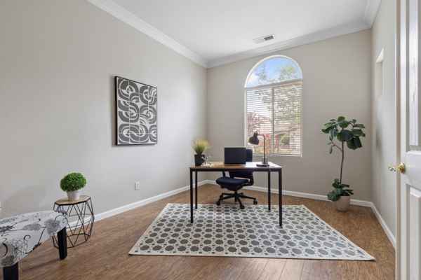 Roseville, CA 95678-6043,329 Wildflower Dr