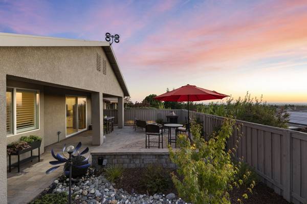 2814 Coopers Hawk Loop, Lincoln, CA 95648-7722