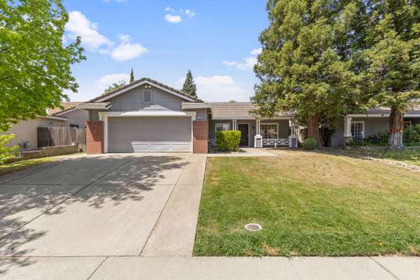 1741 Chilton Dr, Roseville, CA 95747-7866