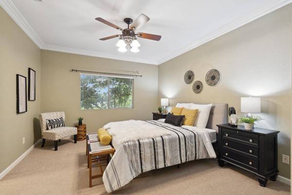 329 Wildflower DR, Roseville, CA 95678