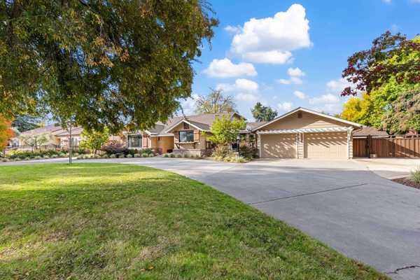 3191 Morse Ave, Sacramento, CA 95821-3503