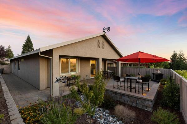 2814 Coopers Hawk LOOP, Lincoln, CA 95648