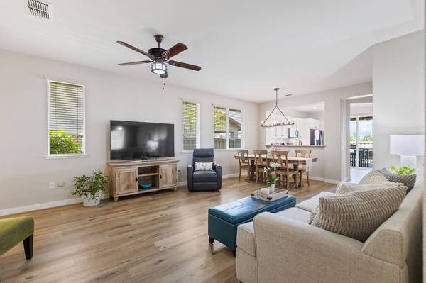 2814 Coopers Hawk Loop, Lincoln, CA 95648-7722