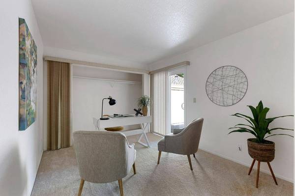 8205 Lash Larue LN, Citrus Heights, CA 95610