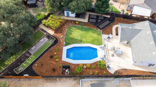 1529 Pine Valley Cir, Roseville, CA 95661-5747